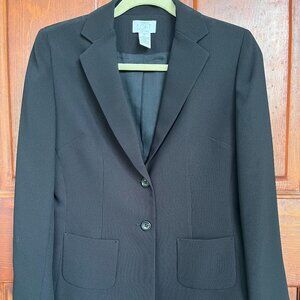 Suit jacket in black with unique pinstripes